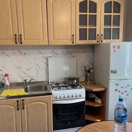 Уютная Квартирка В Центре Города Karagandy 외부 사진